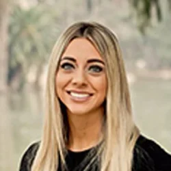 A headshot photo of Gabrielle